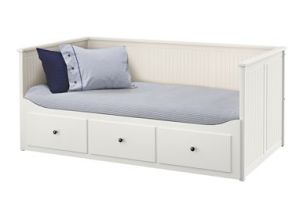 hemnes-daybed-frame-with-drawers-white__0159184_PE315622_S4